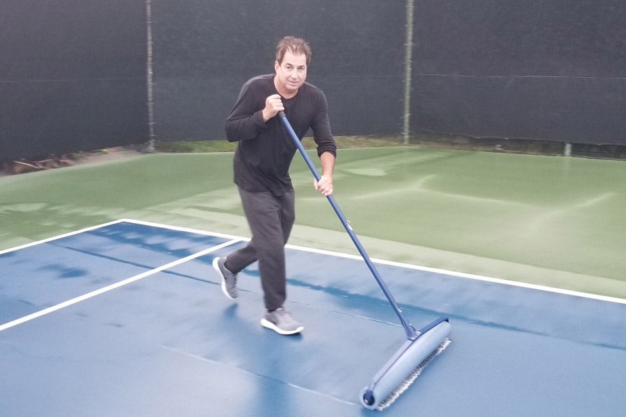 First Break Academy: Volunteer